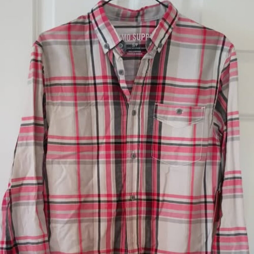 Set of 2 Men's Size Small Long-Sleeve Plaid Button Down Shirts